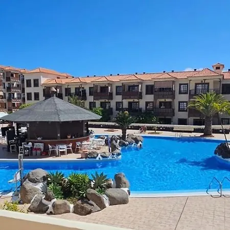 Boutique One Bed Sea Views And Free Wifi