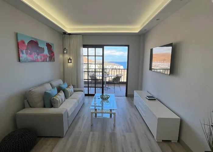 Boutique One Bed Sea Views And Free Wifi