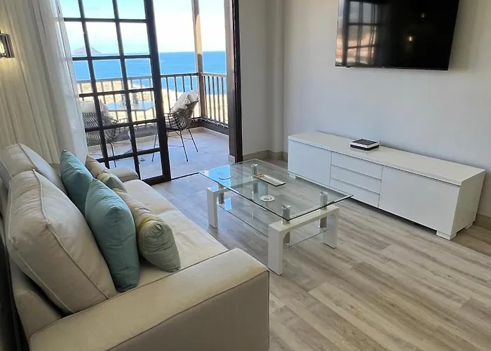 Boutique One Bed Sea Views And Free Wifi *