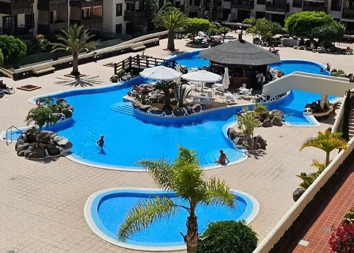 Boutique One Bed Sea Views And Free Wifi شقة