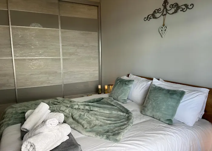 Daire Boutique One Bed Sea Views And Free Wifi