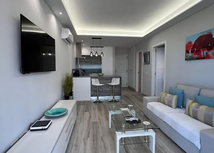 Boutique One Bed Sea Views And Free Wifi