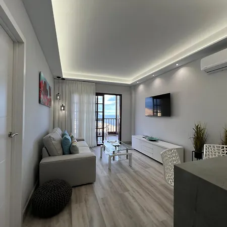 Boutique One Bed Sea Views And Free Wifi Apartment *