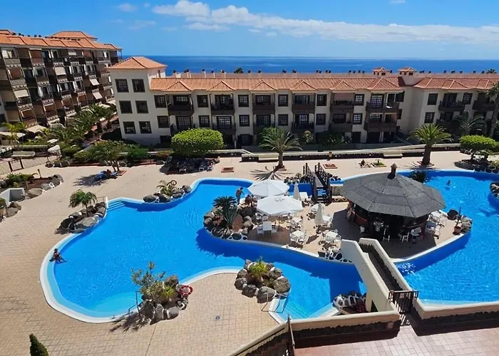 Boutique One Bed Sea Views And Free Wifi *