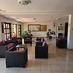 Boutique One Bed Sea Views And Free Wifi شقة