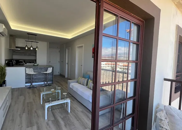 Boutique One Bed Sea Views And Free Wifi Апартаменты *