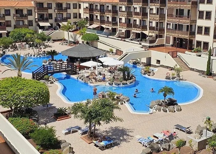 Boutique One Bed Sea Views And Free Wifi Апартаменты *