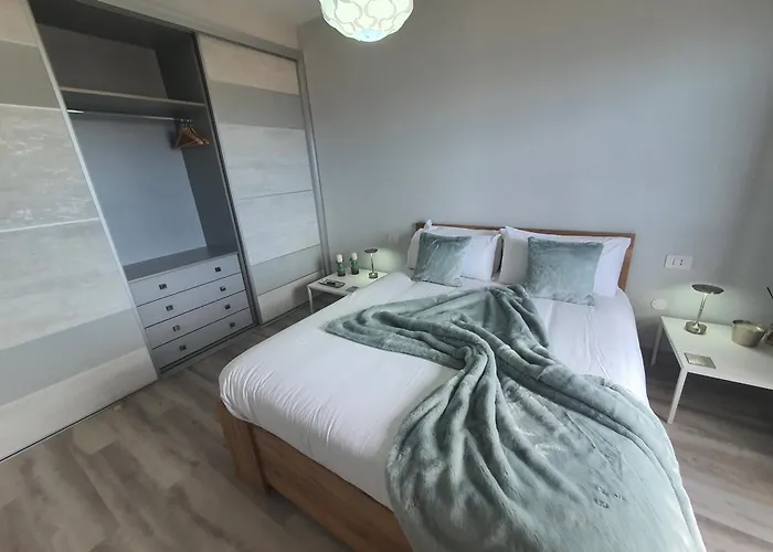 Boutique One Bed Sea Views And Free Wifi Коста-дель-Силенцио
